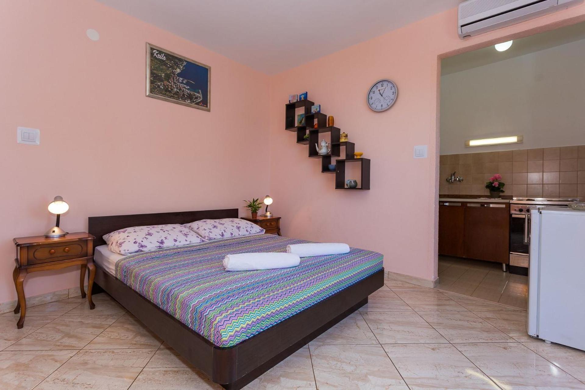 Apartments Verica - 15 M From Beach Krilo Esterno foto
