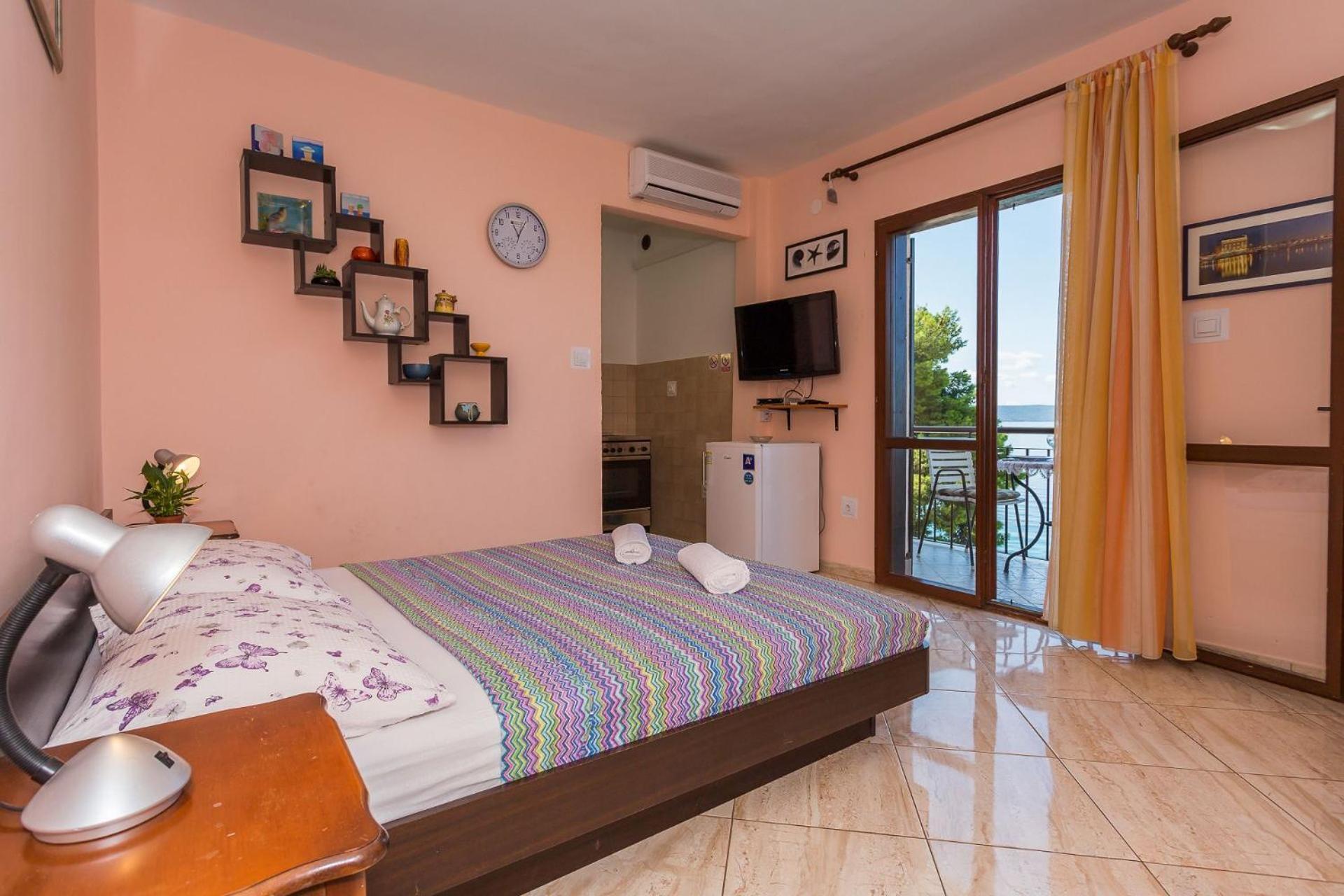 Apartments Verica - 15 M From Beach Krilo Esterno foto