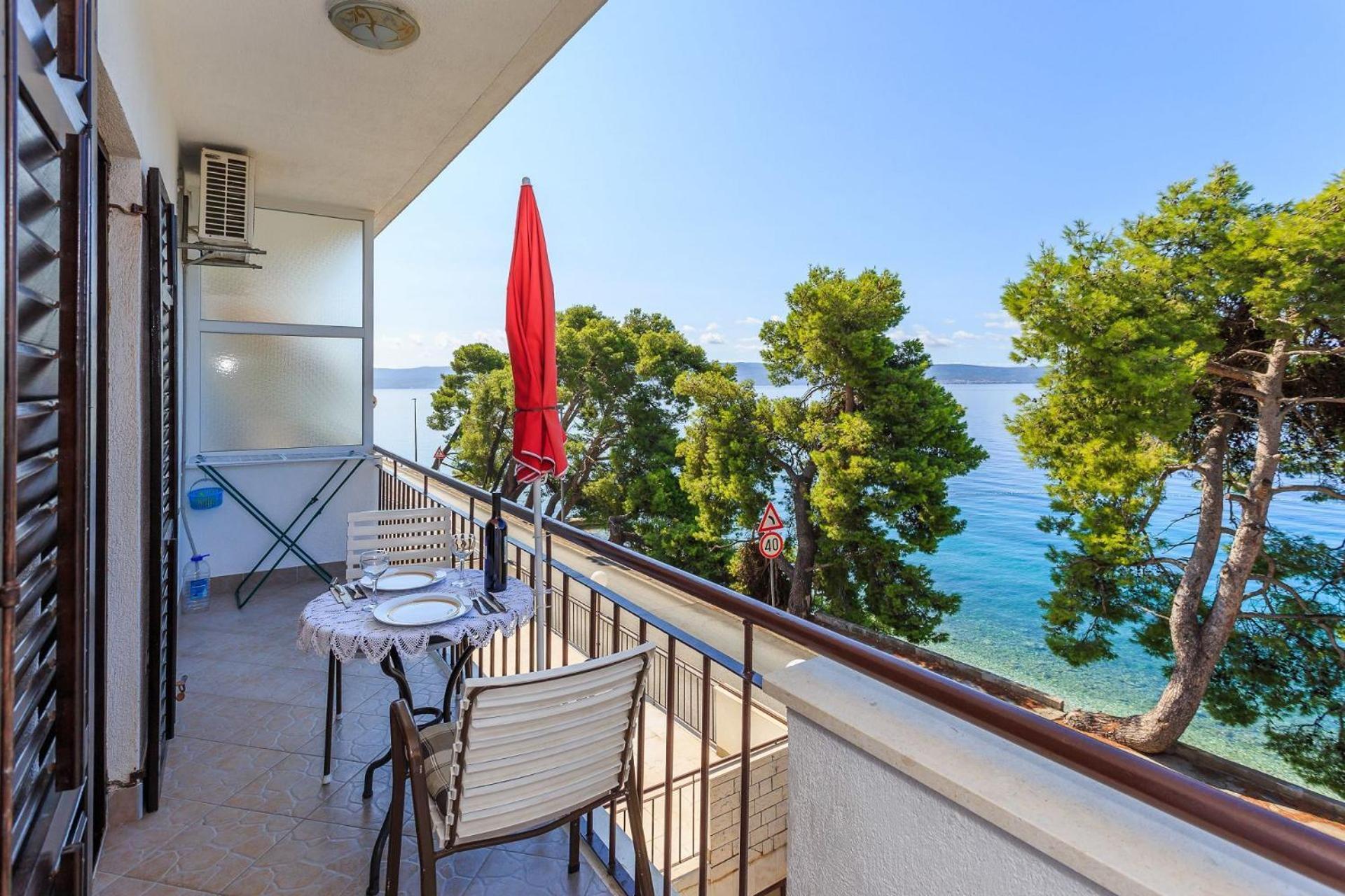 Apartments Verica - 15 M From Beach Krilo Esterno foto